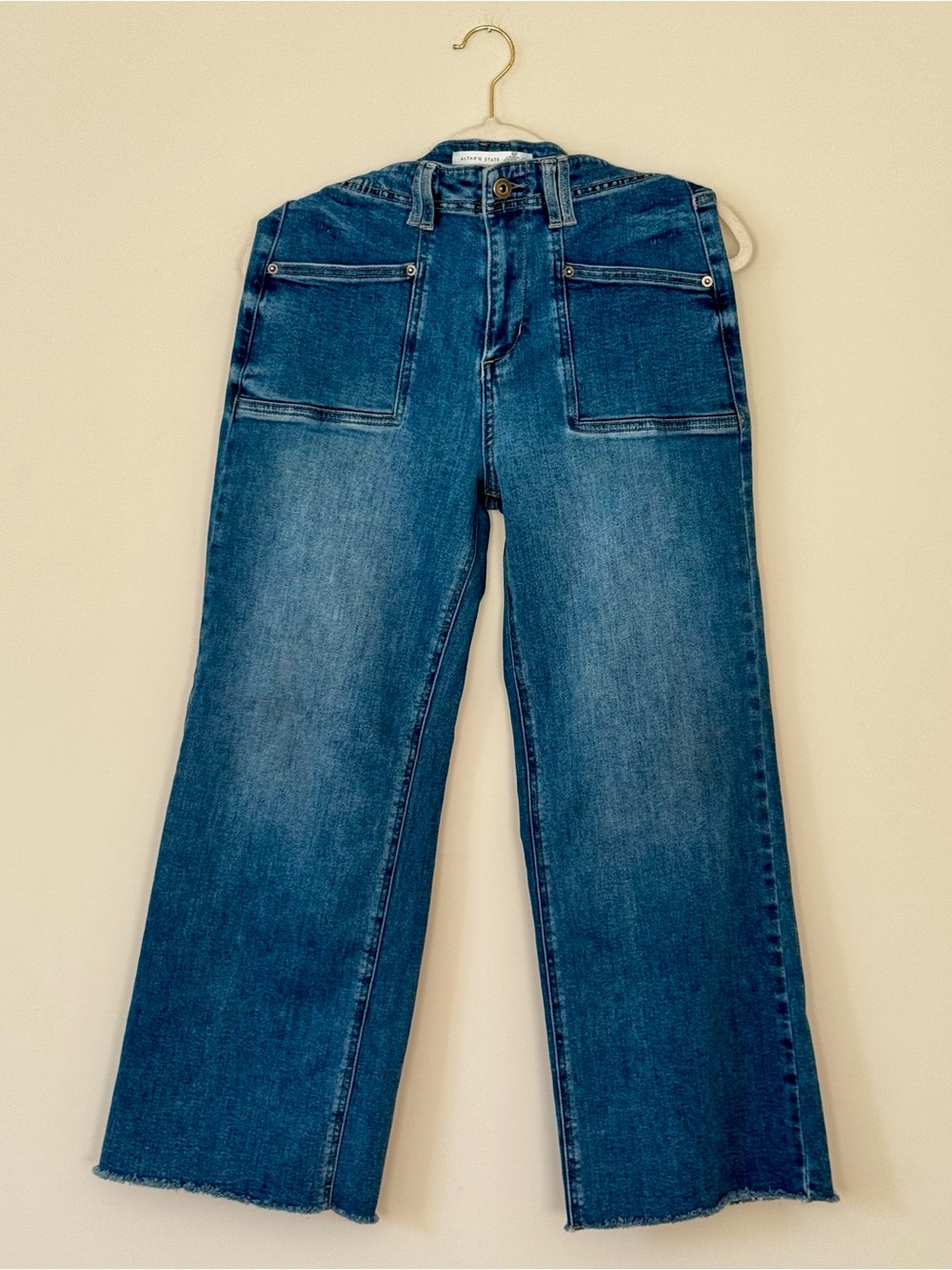Altar’d State Kendra Mid Rise Cropped Straight Leg Jeans, Medium Wash – Size 27 - Picture 2 of 8